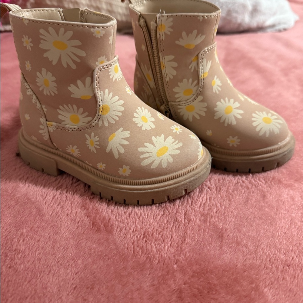 Floral Tan Kids Boots